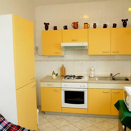 Apartman Elia *