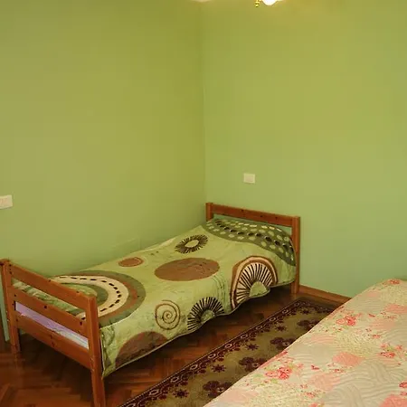 Elia Apartman